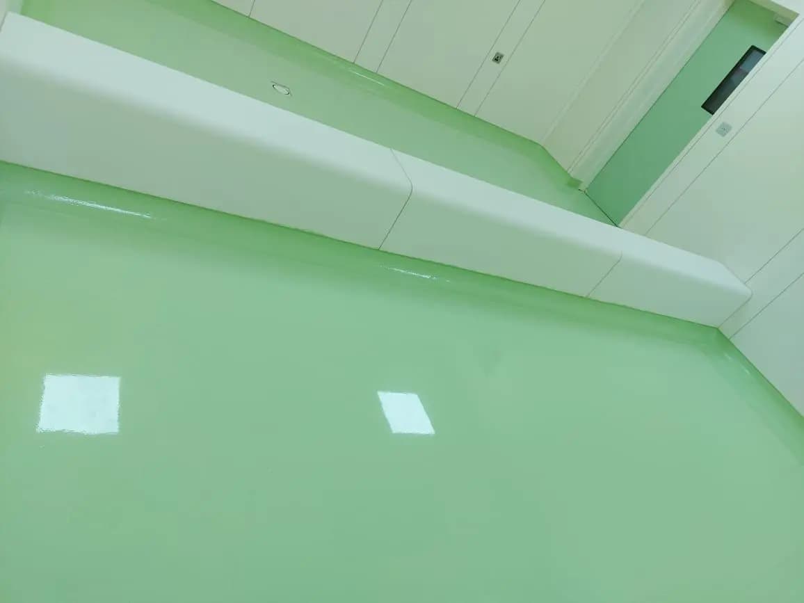 Hygiene epoxy flooring installation in industrial factory – Chem Coats